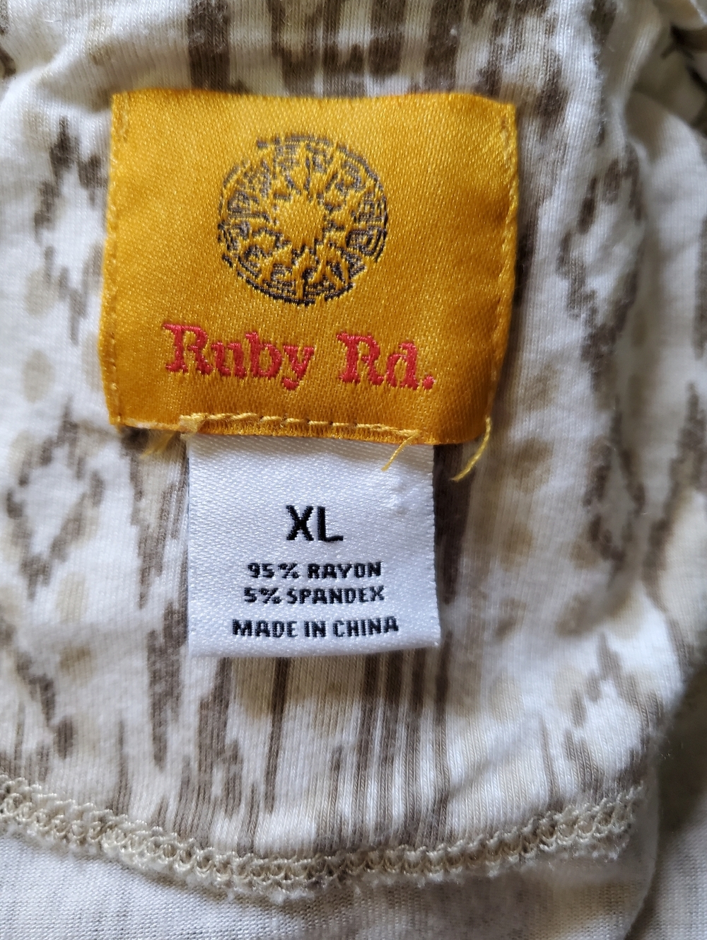 Ruby Red Ruched Side Top - Picture 6 of 9